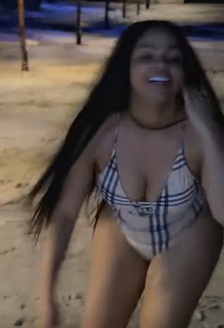BBNaija’s Nengi Flaunts Hot Body In Bikini (Video)
